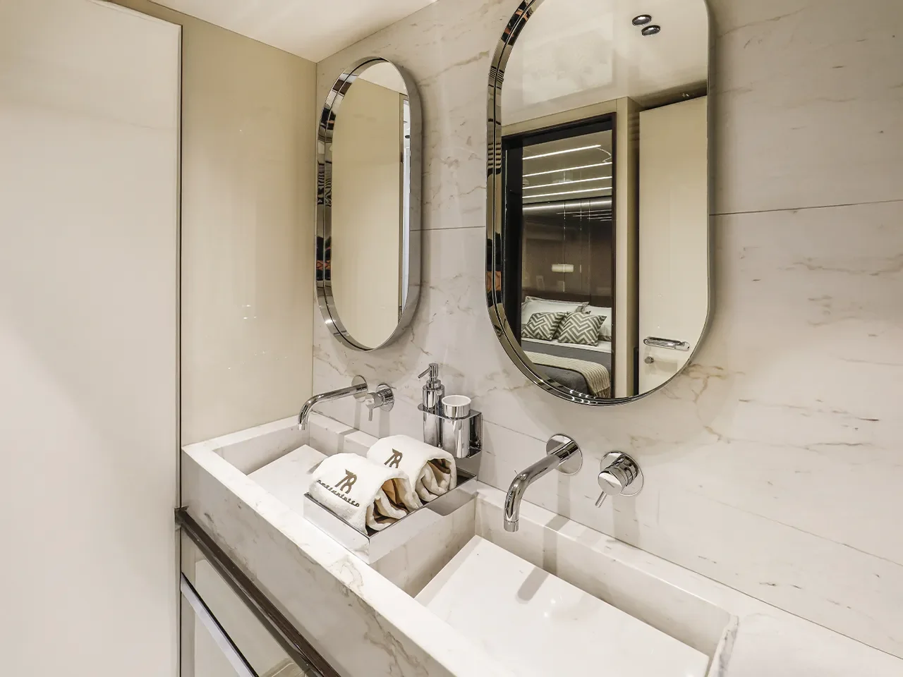 De lac en lac : le mitigeur Lea à bord des yachts Cranchi